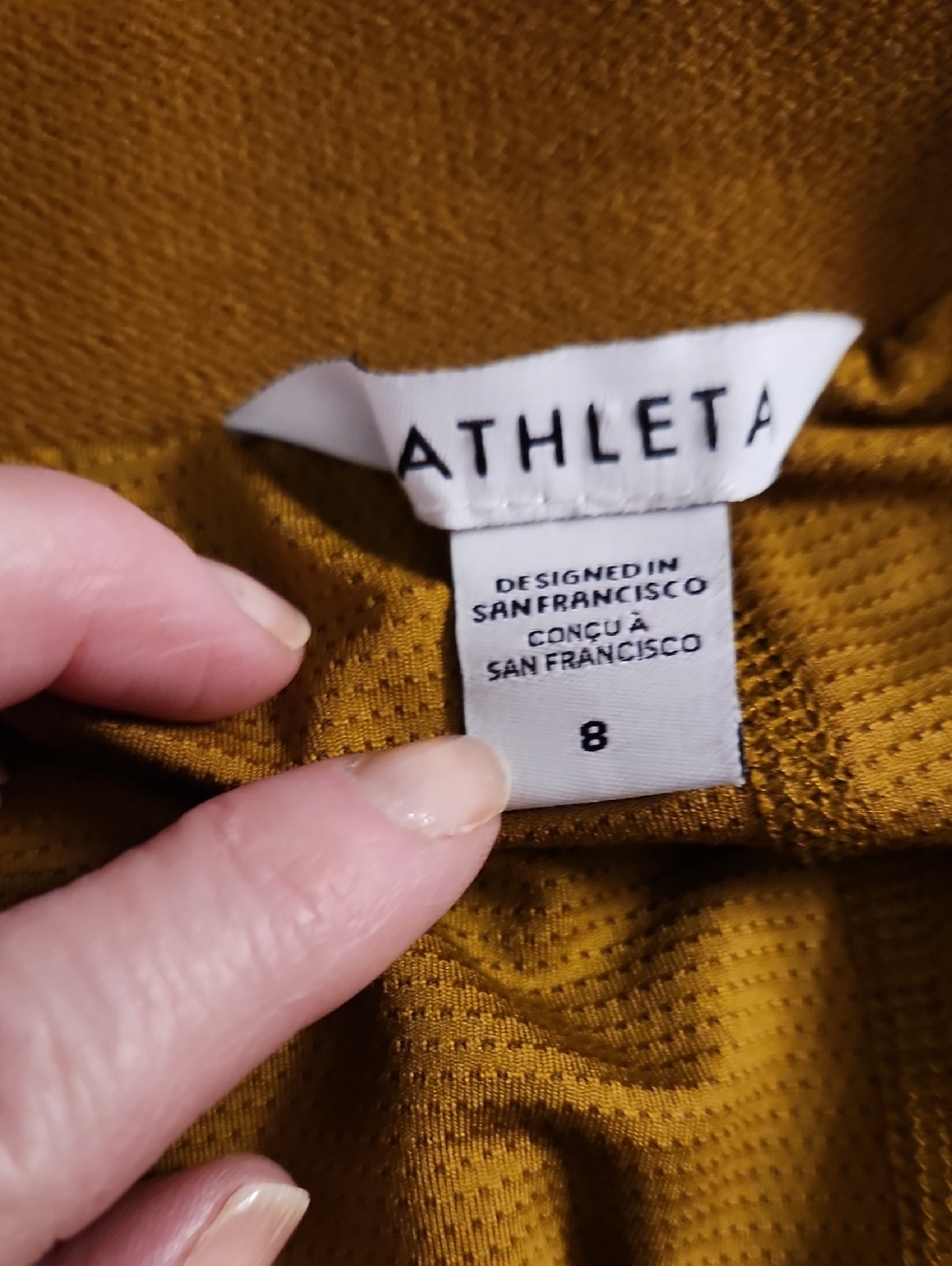Athleta Vienna Cargo Skort in Mustard Yellow. Size 8. #988132 - Picture 3 of 5